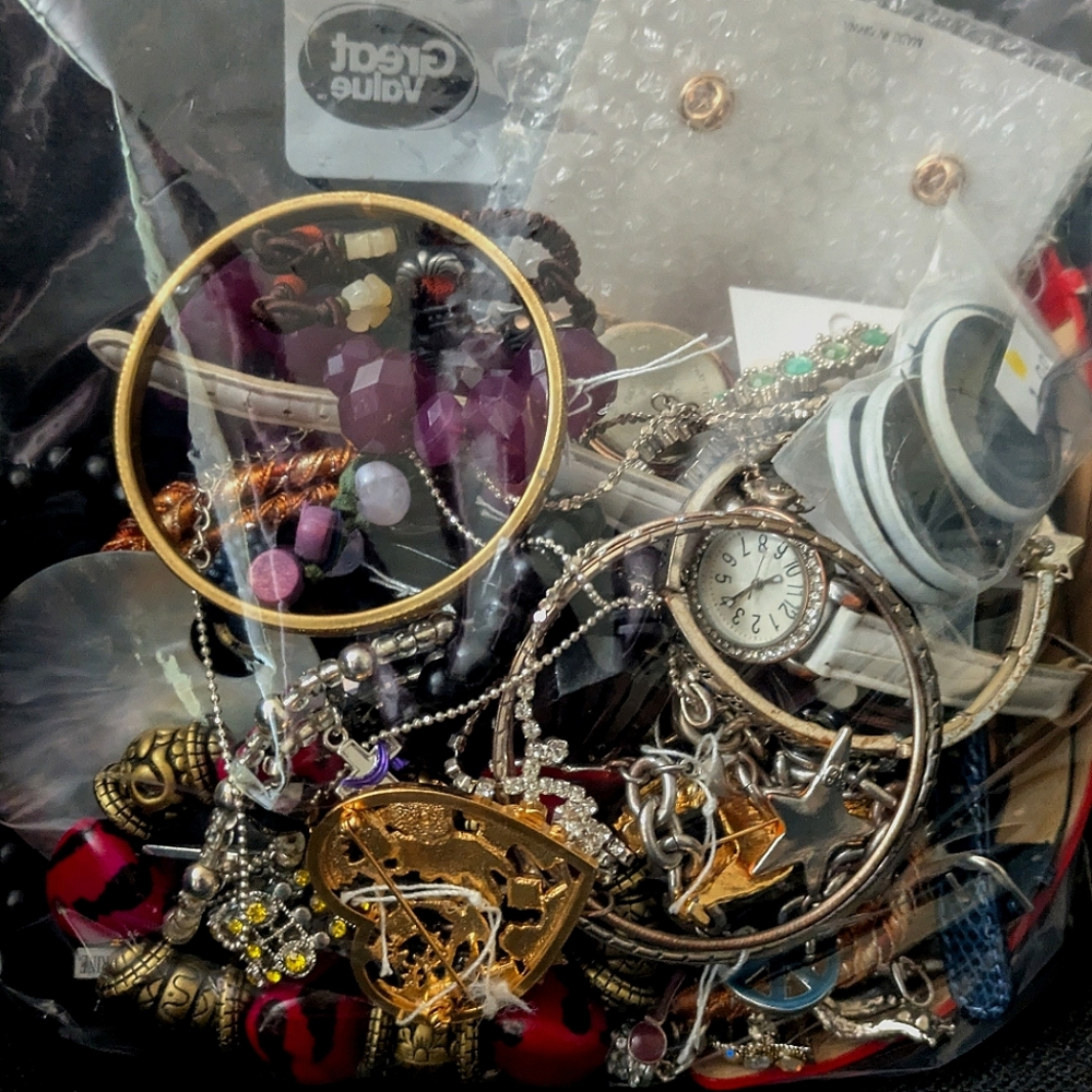 Mystery Jewelry "jar" and Accessories